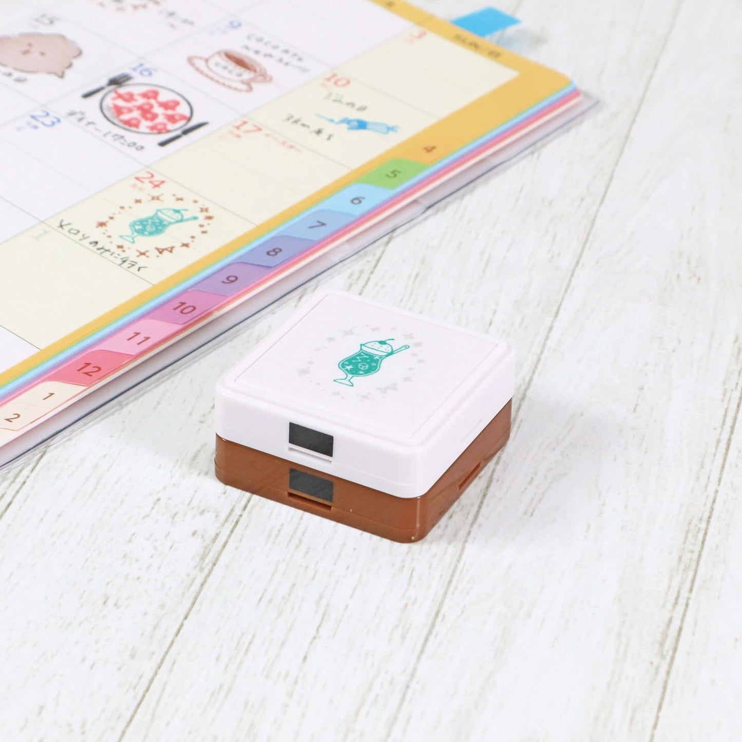 Kutsuwa Hancoco Two-layered Stamp - Square